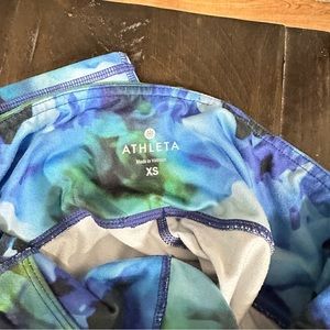 Woman’s athleta legging